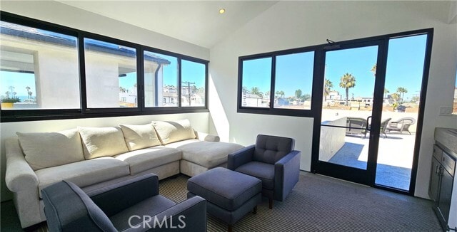 Building Photo - 237 1st St