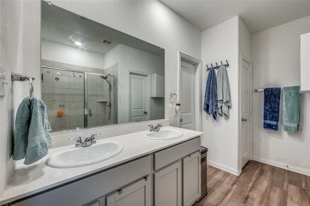 Building Photo - 11425 Silver Queen Dr