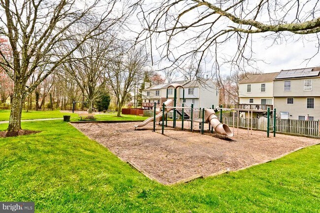 Building Photo - 11430 Horse Soldier Pl