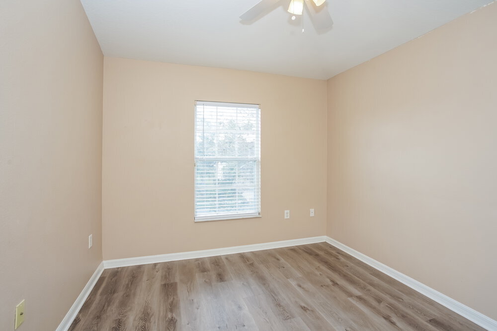 Building Photo - 15307 Skip Jack Loop