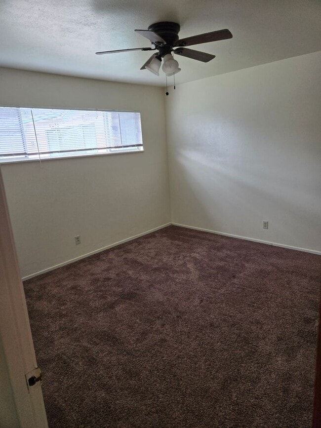 Building Photo - 61ocea