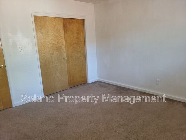 Building Photo - 1239 Ohio St