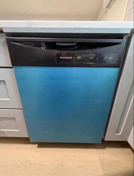 Building Photo - 62-55 80th St