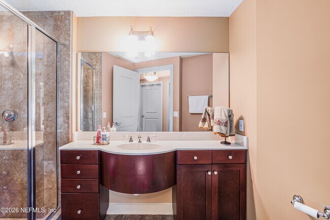 Building Photo - 1809 1st St N