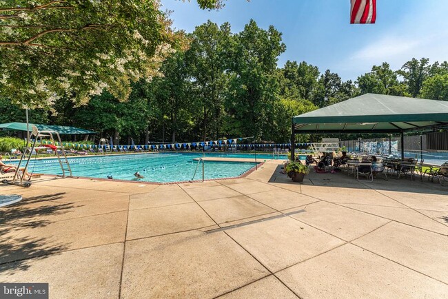 Building Photo - 10108 Donegal Ct