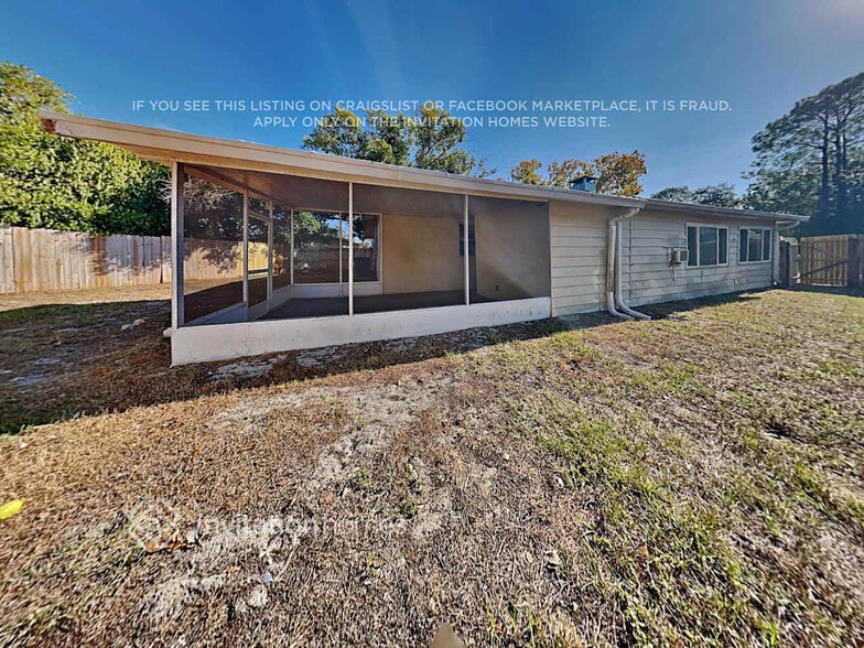 Building Photo - 1125 Dogwood Ave