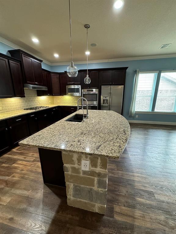 Building Photo - 28815 Chaffin Light