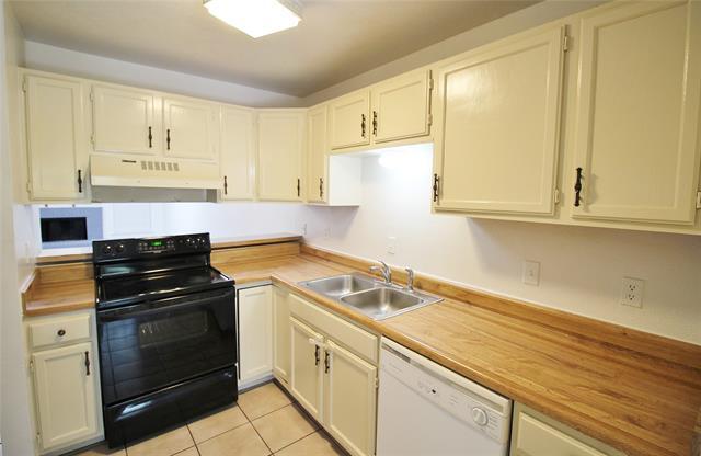 Building Photo - 1406 Butterfield Dr