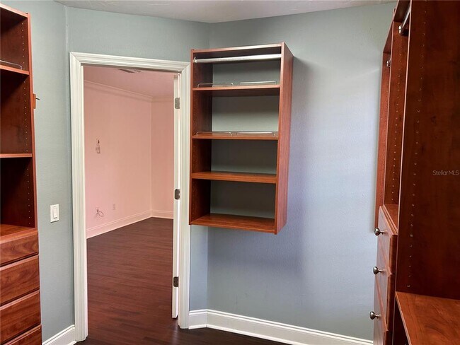 Building Photo - 4790 Hawkshead Park