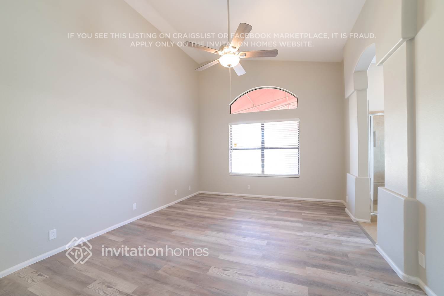 Building Photo - 20448 N 40th Ave