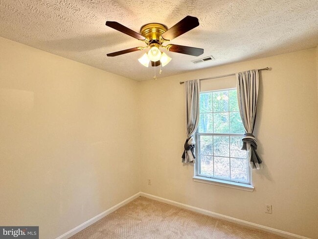 Building Photo - 105 Staunton Ct