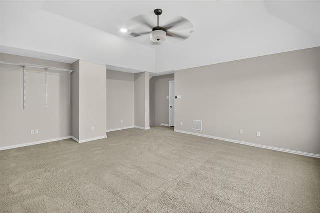 Building Photo - 1604 Wagon Wheel Dr