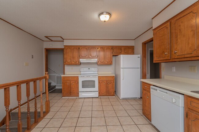 Building Photo - 3 Bed/2.5 Bath House for Rent in Martinez ...
