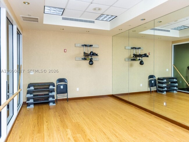 Building Photo - 9595 Collins Ave