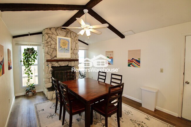 Building Photo - 1405 Abilene Dr
