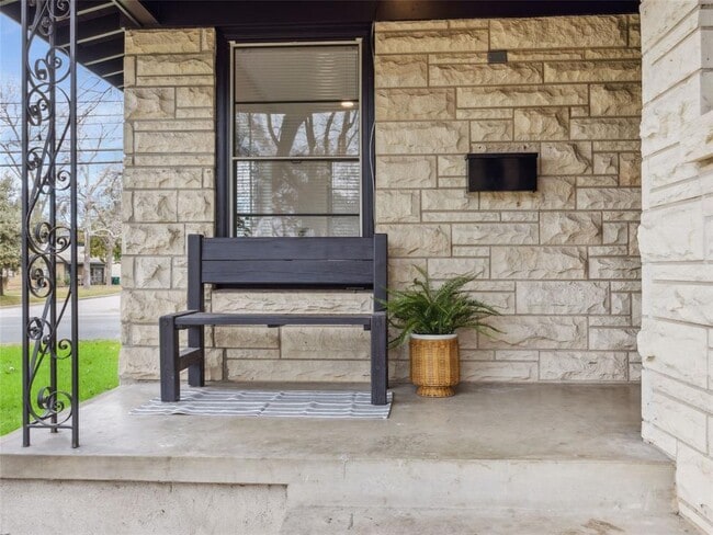 Building Photo - 5807 Shoalwood Ave