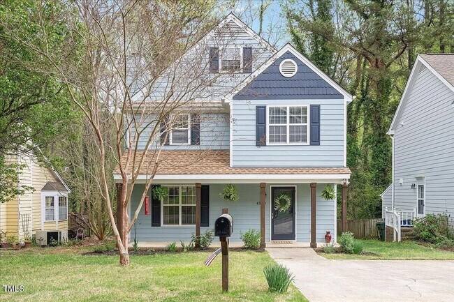 Building Photo - 3 Bedroom Home in Heart of Raleigh!