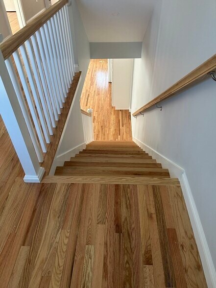 Building Photo - 29 Orange St