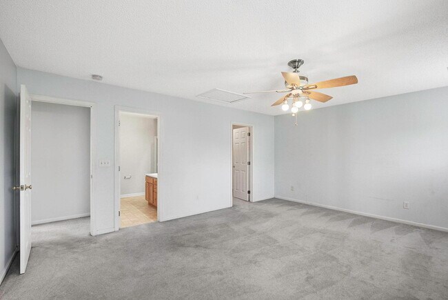 Building Photo - 104 Wildberry Ln