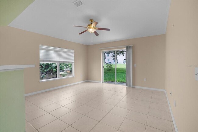 Building Photo - 265 Jocelyn Dr