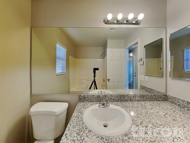 Building Photo - 6534 Coldwater Bay Dr