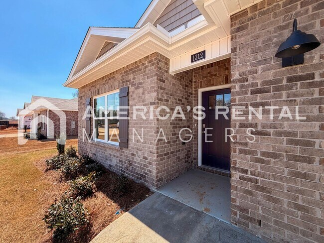Building Photo - New Construction Home for Rent!