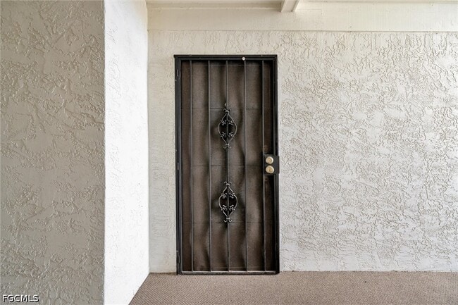 Building Photo - 8110 S Woods Cir