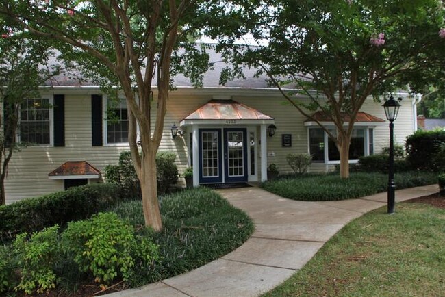 Building Photo - 4249 Avent Ferry Rd
