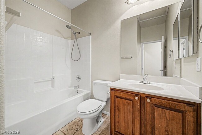 Building Photo - 758 Rise Canyon Dr