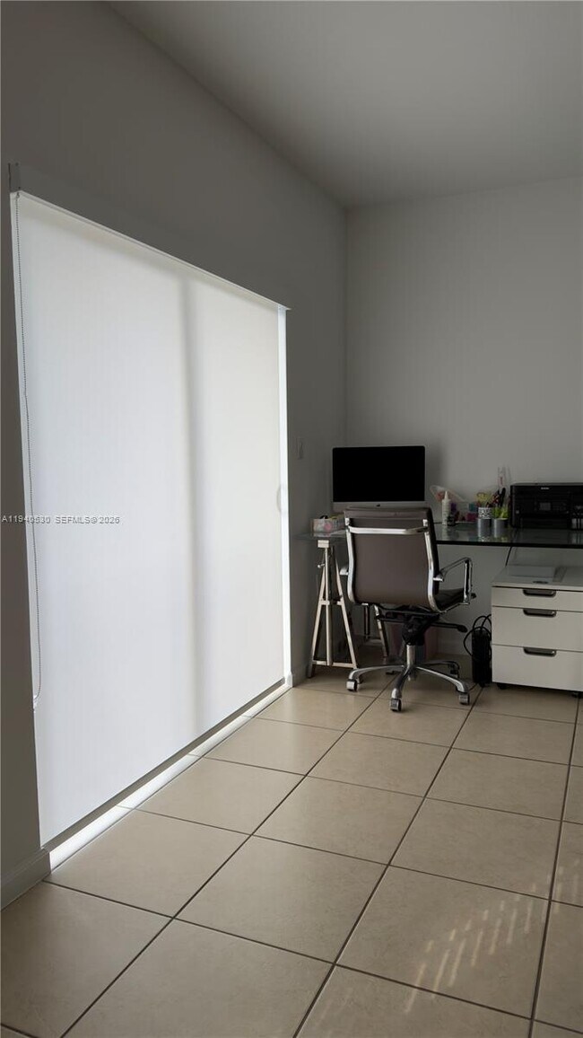 Building Photo - 8800 NW 97th Ave