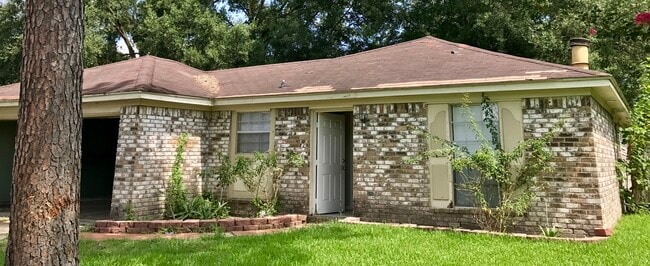 Building Photo - 9813 CONDOR