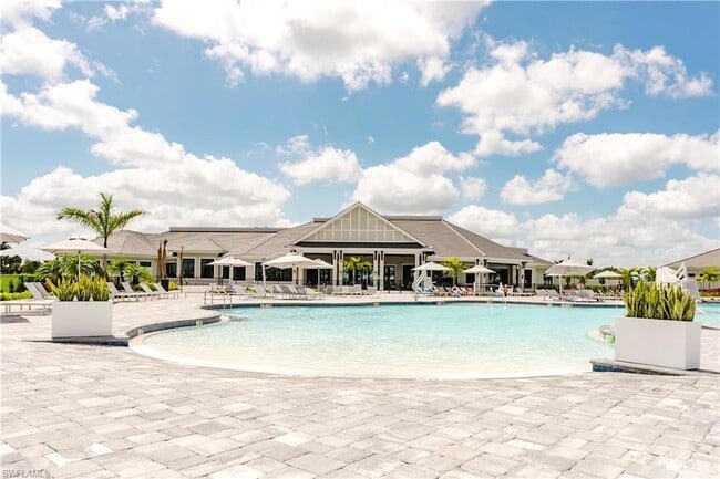 Building Photo - 6082 National Blvd