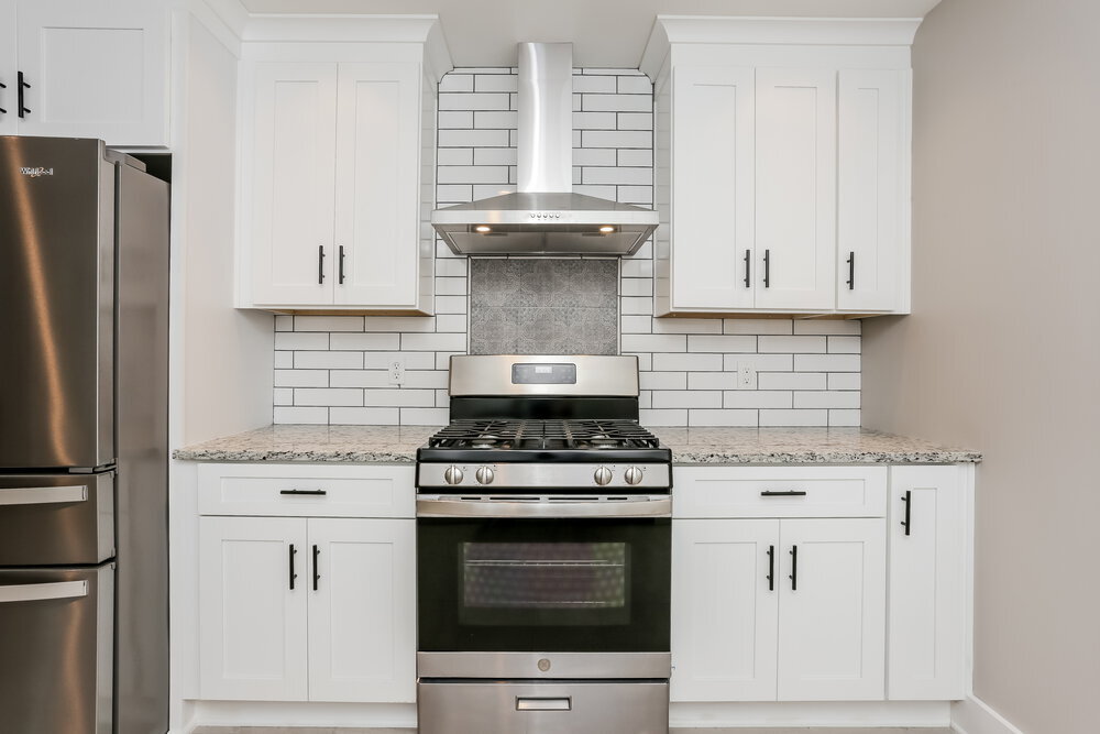 Building Photo - 2661 Deerfield Cir