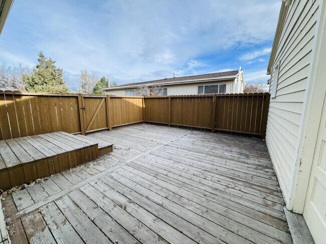 Building Photo - 1513 Wilder Ave