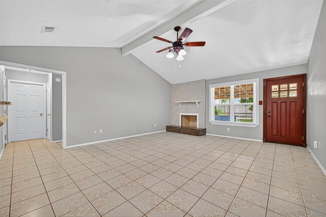 Building Photo - 7414 Breccia Dr