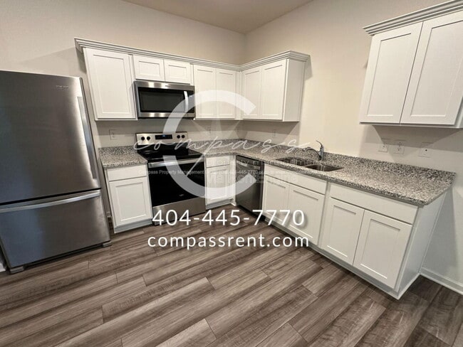 Building Photo - 403 Kings Cross Wy