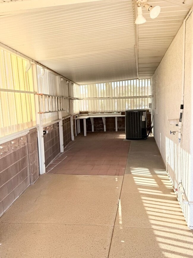 Building Photo - Snow Canyon Views!