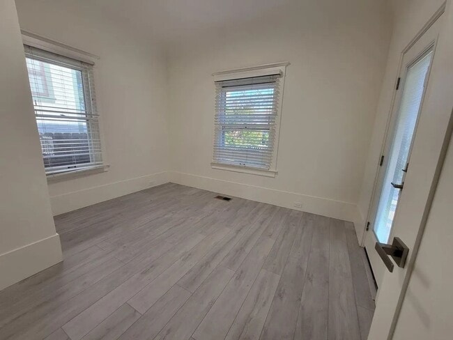 Building Photo - Beautiful Home For Rent in Folsom, CA 3 be...