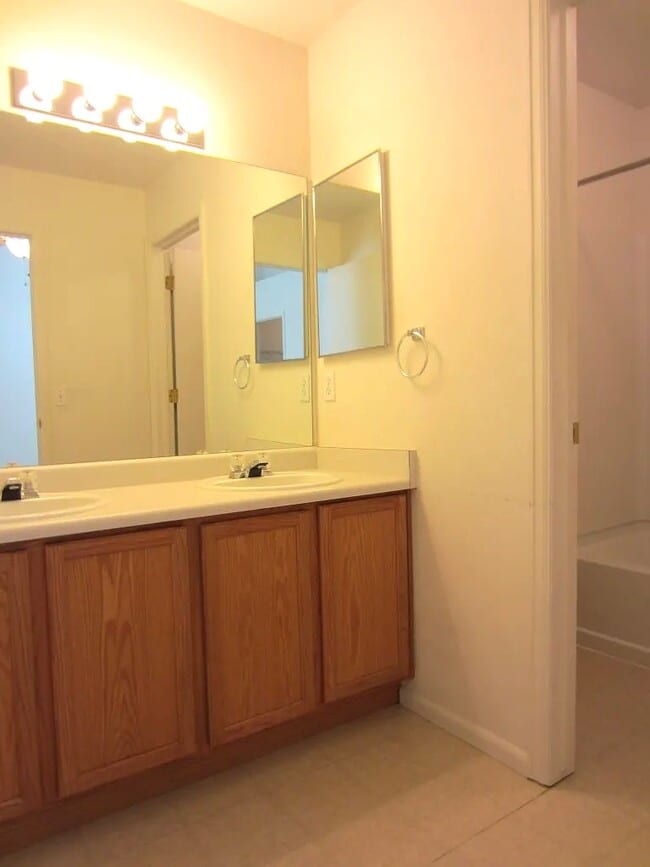 Building Photo - 5671 Ansel Dr
