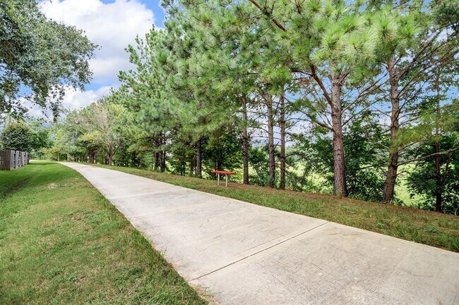 Building Photo - 12503 Merit Way Ct