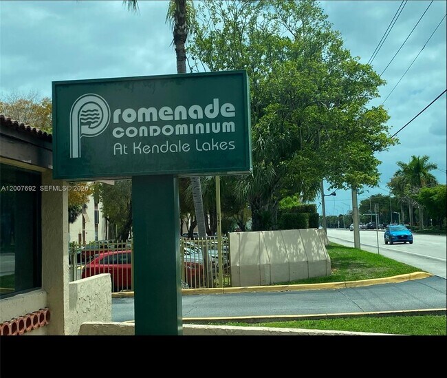 Building Photo - 14201 N Kendall Dr