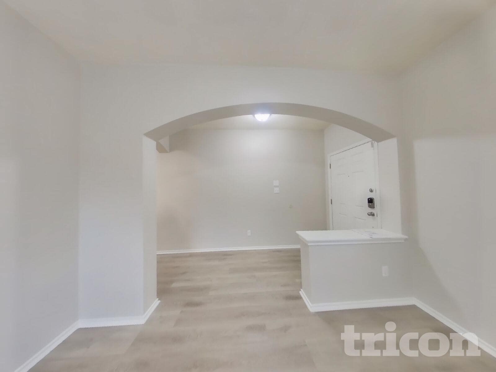 Building Photo - 705 Pampas Ricas Dr