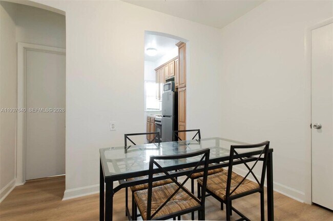 Building Photo - 1561 Lenox Ave.