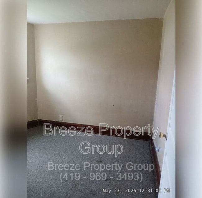Building Photo - 226 Langdon St