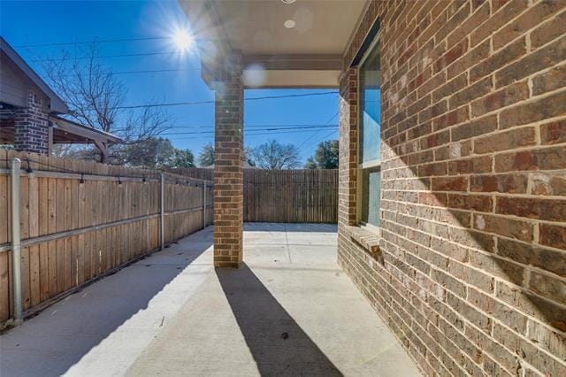 Building Photo - 6844 Westbury Dr