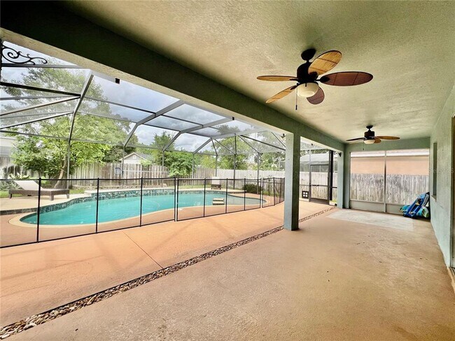 Building Photo - 2848 Duncan Tree Cir