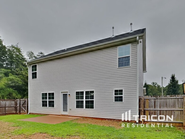 Building Photo - 3617 Torrey Ln