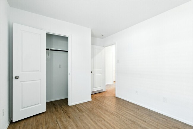 Building Photo - 4347 Palmetto Grv Ln