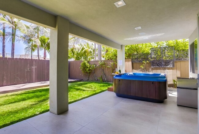 Building Photo - Luxury Furnished Home La Jolla with Ocean Views