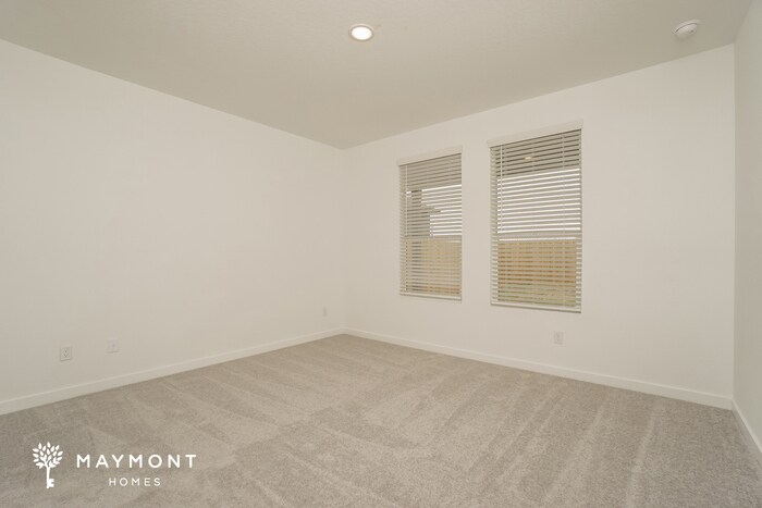 Building Photo - 4052 Shaw Tree